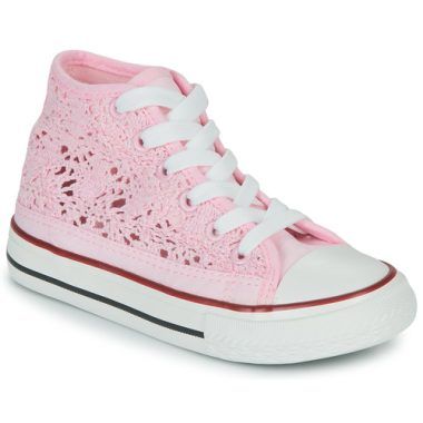 Scarpe bambina ragazza Citrouille et Compagnie HELANI Rosa, eleganti e comode, perfette per ogni occasione. Design moderno e vivace, realizzate con materiali di alta qualità, ideali per la stagione primaverile ed estiva. Acquista ora le scarpe Citrouille et Compagnie per rendere ogni passo della tua piccola speciale!
