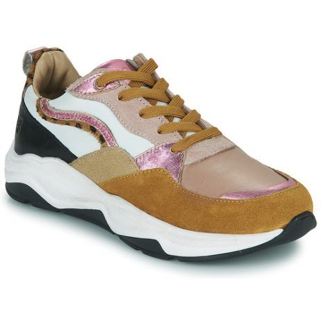 Scarpe bambina ragazza Citrouille et Compagnie NEW 39 Multicolore, eleganti e comode, ideali per ogni occasione, realizzate con materiali di alta qualità per garantire comfort e stile. Perfette per le giovani fashioniste, queste scarpe sono un must-have per la stagione. Acquista ora per arricchire il guardaroba della tua bambina con queste scarpe trendy!