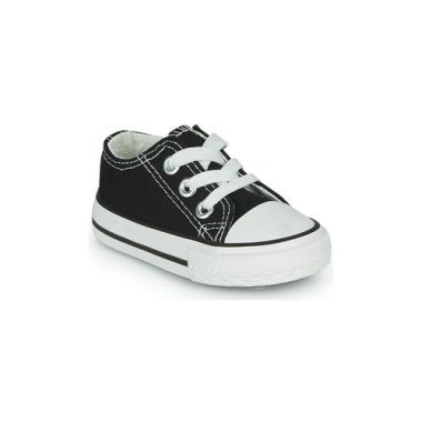 Scarpe bambina ragazza Citrouille et Compagnie modello OTAL in colore nero, eleganti e comode, ideali per ogni occasione. Perfette per completare il look delle giovani fashioniste. Acquista ora le Citrouille et Compagnie Scarpe bambina ragazza OTAL Nero per un perfetto mix di stile e comfort.