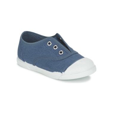 Scarpe bambina ragazza Citrouille et Compagnie RIVIALELLE Blu, eleganti e comode, perfette per ogni occasione. Design accattivante e materiali di alta qualità per garantire comfort e stile. Ideali per le giovani fashioniste, queste scarpe sono disponibili in blu, aggiungendo un tocco di classe al guardaroba. Acquista ora per garantire il look perfetto per la tua bambina!