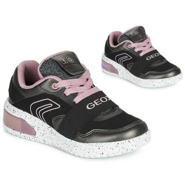 Scarpe Geox J XLED GIRL per bambina e ragazza in colore nero, dotate di luci LED, ideali per il comfort e lo stile del tuo bambino. Perfette per l'uso quotidiano, queste scarpe offrono un'ottima traspirabilità e supporto. Acquista ora le Geox Scarpe bambina ragazza J XLED GIRL Nero per un look alla moda e divertente!