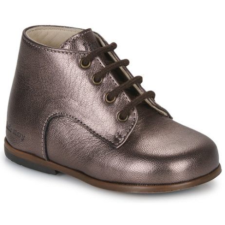 Scarpe Little Mary per bambina e ragazza modello MILOTO in color argento, ideali per occasioni speciali e quotidiane. Queste scarpe offrono comfort e stile, perfette per completare ogni outfit. Scopri la qualità e il design di Little Mary, un marchio rinomato per la moda infantile. Acquista ora le scarpe MILOTO Argento per un look elegante e moderno!