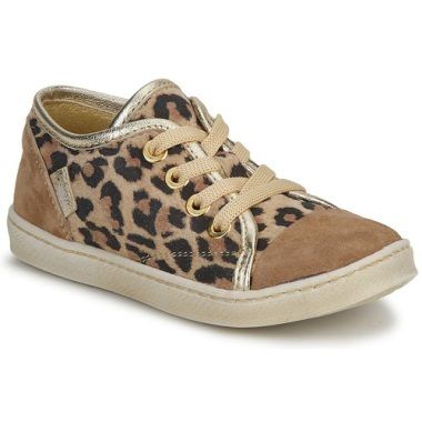 Scarpe Pinocchio per bambina ragazza color marrone, modello elegante e confortevole ideale per ogni occasione. Perfette per la crescita dei tuoi piccoli, queste scarpe offrono stile e qualità. Acquista ora le Pinocchio Scarpe bambina ragazza - Marrone per un tocco di classe nel guardaroba delle tue ragazze.