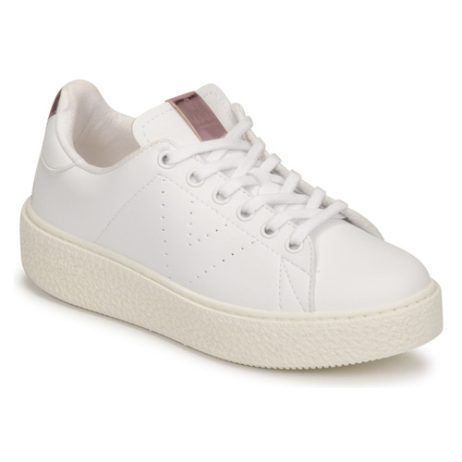 Scarpe bambini ragazza Victoria TRIBU Bianco, eleganti e comode, ideali per ogni occasione. Perfette per lo stile e il comfort delle piccole, queste scarpe si abbinano facilmente a vari outfit. Acquista ora le Victoria Scarpe bambina per assicurare il massimo della qualità e design.