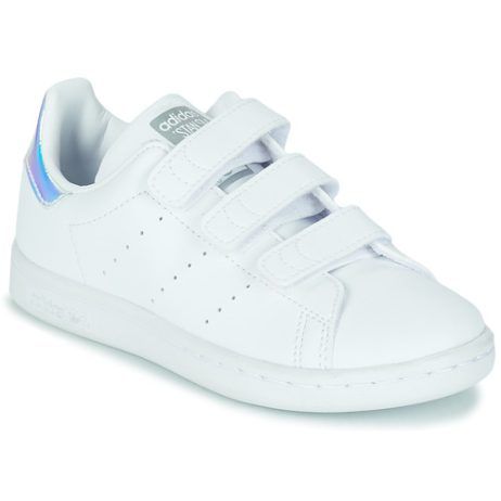 Scarpe bambina ragazza adidas STAN SMITH CF C Bianco, sneakers trendy e sostenibili, ideali per il comfort e lo stile quotidiano. Perfette per ogni occasione, queste scarpe offrono una combinazione di eleganza e funzionalità per le giovani fashioniste.