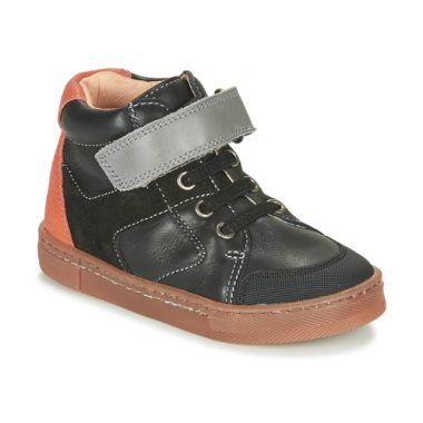 Scarpe bambino ragazzo Babybotte KEN Nero - Eleganti e confortevoli scarpe per bambini, ideali per ogni occasione. Realizzate con materiali di alta qualità, queste scarpe offrono un ottimo supporto e stile, perfette per piccoli fashionisti. Disponibili in colore nero, sono facili da abbinare e garantiscono comfort durante tutto il giorno. Acquista ora le Babybotte Scarpe KEN per un look alla moda e funzionale.