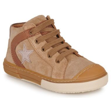 Scarpe Bisgaard per bambini e ragazzi modello HOLGER in marrone, eleganti e confortevoli. Ideali per ogni occasione, queste scarpe uniscono stile e praticità, perfette per il guardaroba dei più giovani. Acquista ora le scarpe Bisgaard HOLGER marroni e garantisci al tuo bambino il massimo del comfort e della qualità.