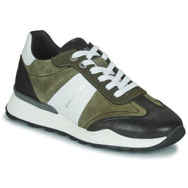 Scarpe Bullboxer per bambino ragazzo AEX002E5C_BKWH in colore Kaki, stile alla moda e comfort ottimale, ideali per ogni occasione. Perfette per la stagione primaverile e estiva, queste scarpe uniscono qualità e design trendy, garantendo un look accattivante e praticità per i più giovani. Acquista ora le Bullboxer Scarpe bambino ragazzo AEX002E5C_BKWH Kaki per un passo sicuro e alla moda!