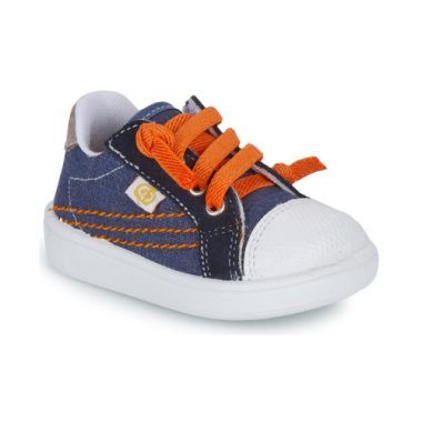 Scarpe bambino ragazzo Citrouille et Compagnie CHOCOPI Blu, eleganti e comode. Perfette per ogni occasione, queste scarpe offrono stile e comfort. Ideali per attività quotidiane e giochi all'aperto, le scarpe CHOCOPI sono progettate per seguire il passo dei più piccoli. Disponibili online, un'ottima scelta per la moda infantile.