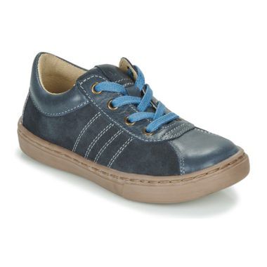 Scarpe bambino ragazzo Citrouille et Compagnie LIMINO Blu - Design elegante e comfort eccezionale per i più piccoli, ideali per ogni occasione. Perfette per attività all'aperto e scolastiche, queste scarpe offrono resistenza e stile. Acquista ora per garantire il massimo del confort e della qualità ai tuoi bambini con le scarpe Citrouille et Compagnie.