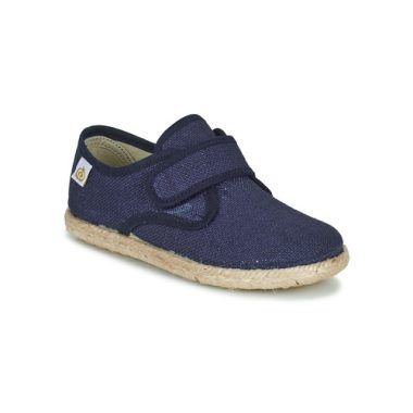 Scarpe bambino ragazzo Citrouille et Compagnie NEW 86 Marine, eleganti e comode, ideali per ogni occasione. Design moderno con dettagli accattivanti, perfette per il confort dei più giovani. Disponibili in diverse taglie, queste scarpe sono l'ideale per gli amanti dello stile e della praticità. Acquista ora le Citrouille et Compagnie Scarpe bambino ragazzo NEW 86 Marine per un look alla moda!