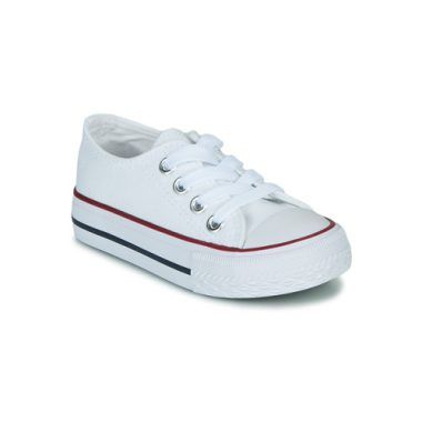 Scarpe Citrouille et Compagnie OTAL Bianco per bambino e ragazzo, eleganti e comode, perfette per ogni occasione. Design moderno e materiali di alta qualità, ideali per la crescita del tuo bambino. Scopri lo stile unico delle scarpe Citrouille et Compagnie, perfette per la primavera e l'estate. Acquista adesso e garantisci comfort e stile ai tuoi piccoli!