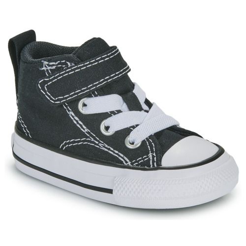 Scarpe bambino ragazzo Converse CHUCK TAYLOR ALL STAR MALDEN STREET in nero, design classico e versatile, perfette per ogni occasione. Qualità e comfort assicurati, ideali per abbinamenti casual o sportivi. Acquista ora le scarpe Converse per un look alla moda e di tendenza.