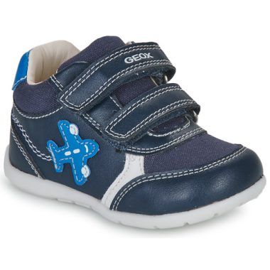 Scarpe bambini ragazzo Geox B ELTHAN BOY Marine, comode e resistenti, perfette per il tempo libero. Design moderno e stile accattivante, realizzate con materiali di alta qualità per garantire comfort e durata. Ideali per ogni occasione, queste scarpe Geox offrono un'ottima traspirabilità e supporto per i piedi in crescita. Acquista ora le Geox Scarpe bambino ragazzo B ELTHAN BOY Marine per un look alla moda e funzionale.