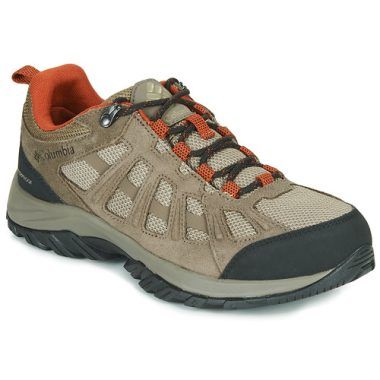 Scarpe da trekking Uomo Columbia REDMOND III WATERPROOF in Marrone, ideali per escursioni e attività all'aperto. Comfort e impermeabilità garantiti per ogni avventura.