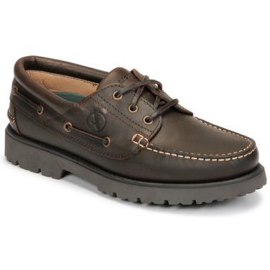 Scarpe da barca da uomo Aigle TARMAC in marrone, ideali per le attività all'aperto e casual. Realizzate in materiali di alta qualità, queste scarpe offrono comfort e stile. Perfette per la nautica e le passeggiate estive, un'ottima scelta per chi cerca eleganza e funzionalità. Acquista ora le Aigle TARMAC Marrone e completa il tuo look!
