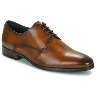 Scarpe da uomo Brett & Sons BRANDY marroni, modello Derby, eleganti e versatili, perfette per ogni occasione. Ideali per un look raffinato, realizzate con materiali di alta qualità, queste scarpe offrono comfort e stile. Acquista ora il tuo paio di Derby Brett & Sons e porta il tuo outfit a un livello superiore.