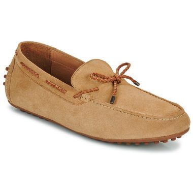 Mocassini da uomo Brett & Sons 4389-VEL-BEGE-COGNAC in marrone, eleganti e confortevoli, ideali per ogni occasione. Design raffinato e versatilità per un look sofisticato. Perfetti per l'ufficio o per eventi informali, questi mocassini rappresentano un must-have per l'armadio maschile.