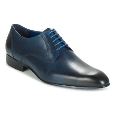 Scarpe uomo Carlington EMRONE Blu Derby, eleganti e versatili, perfette per outfit sia casual che formali. Design raffinato e materiali di alta qualità garantiscono comfort e stile. Acquista ora le Carlington EMRONE Blu Derby Uomo per un tocco di classe in ogni occasione.