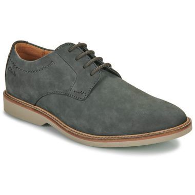 Scarpe uomo Clarks ATTICUS LT LACE Grigio, eleganti derby in pelle con design moderno e comfort ottimale, ideali per ogni occasione. Perfette per completare il tuo look con stile e praticità. Compra ora le Clarks ATTICUS LT LACE Grigio e rinnova il tuo guardaroba!