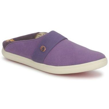 "Scarpe uomo Dragon Sea XIAN TOILE Viola Slip on, eleganti e comode, perfette per ogni occasione. Ideali per un look trendy e alla moda, queste scarpe sono realizzate con materiali di alta qualità per garantire comfort durante tutto il giorno. Scopri lo stile unico delle Dragon Sea e arricchisci il tuo guardaroba con queste scarpe versatili."