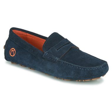 Mocassini uomo Kdopa DAVE Blu, eleganti e versatili, perfetti per ogni occasione. Realizzati in materiali di alta qualità, questi mocassini offrono comfort e stile, ideali per completare il tuo look quotidiano. Scopri la comodità dei mocassini Kdopa DAVE Blu.