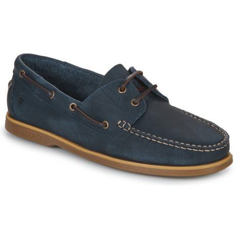 Scarpe da barca uomo Lumberjack NAVIGATOR in colore marine, eleganti e disponibili per un look sofisticato. Perfette per l'estate, queste scarpe offrono comfort e stile per ogni occasione. Ideali per passeggiate in città o gite al mare. Acquista ora le Lumberjack NAVIGATOR Marine e aggiungi un tocco di classe al tuo guardaroba.