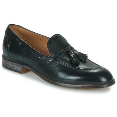 Moma FRANCK Nero Mocassini Uomo eleganti in pelle di alta qualità, perfetti per ogni occasione. Design raffinato e comfort garantito, ideali per un look sofisticato. Scarpe uomo Moma FRANCK, versatili e alla moda, disponibili ora per un acquisto conveniente.