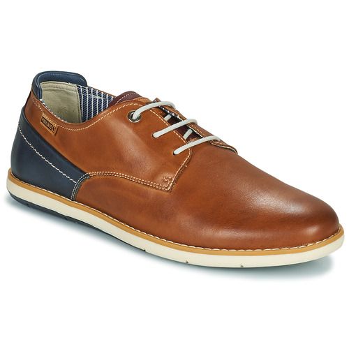 Scarpe Pikolinos JUCAR M4E Marrone Derby Uomo, eleganti e comode, perfette per ogni occasione. Realizzate in pelle di alta qualità, queste scarpe offrono un'ottima vestibilità e stile. Ideali per un look raffinato e versatile, le Pikolinos JUCAR M4E sono l'accessorio perfetto per l'uomo moderno. Acquista ora per completare il tuo outfit!