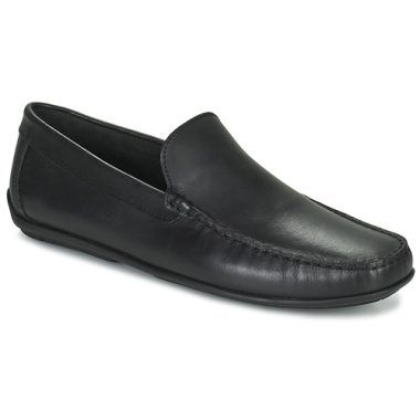 Mocassini da uomo So Size MILLIE in colore nero, eleganti e versatili, ideali per ogni occasione. Scarpe di alta qualità, con comfort e stile, perfette per un look formale o casual. Acquista ora i mocassini So Size MILLIE Nero per un tocco di classe al tuo guardaroba.