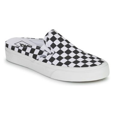 Ciabatta Uomo Vans Classic Slip-On Mule Nero, comodità e stile senza sforzo. Design elegante e versatile, perfetta per ogni occasione. Ideale per l'estate, queste scarpe slip-on offrono un comfort superiore e una facile calzata. Acquista ora le Vans Classic Slip-On Mule per un look alla moda e casual.