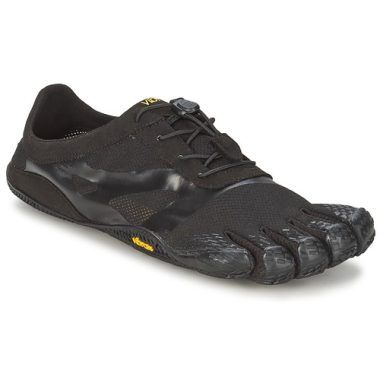 Scarpe da sport Uomo Vibram Fivefingers KSO EVO Nero, design innovativo per una calzata naturale, suola Vibram per massima aderenza e comfort, perfette per attività all'aperto e corsa. Ideali per chi cerca un'alternativa versatile e leggera nel calzature sportive.