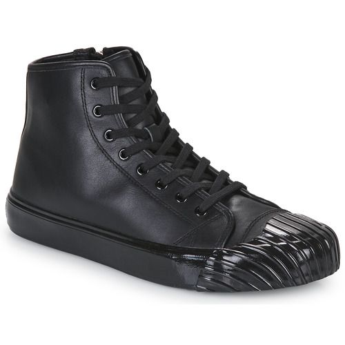 Sneakers alte uomo Kenzo KENZOSCHOOL HIGH TOP SNEAKERS in nero, perfette per un look urbano e alla moda. Queste scarpe offrono comfort e stile, ideali per ogni occasione. Acquista ora le sneakers Kenzo KENZOSCHOOL per un tocco di eleganza nel tuo guardaroba.