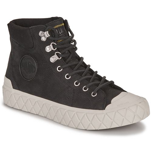 Sneakers alte uomo Palladium PALLA ACE LO CUFF LTH in nero, perfette per un look urbano e trendy. Realizzate con materiali di alta qualità, queste sneakers offrono comfort e stile, ideali per ogni occasione. Acquista ora per un look alla moda!