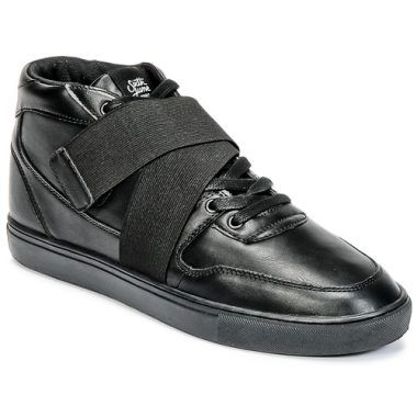 Sneakers alte uomo Sixth June NATION STRAP in colore nero, ideali per un look sporty e alla moda. Design contemporaneo e dettagli eleganti, perfette per ogni occasione. Acquista ora le Sixth June NATION STRAP per aggiungere stile e comfort al tuo guardaroba.