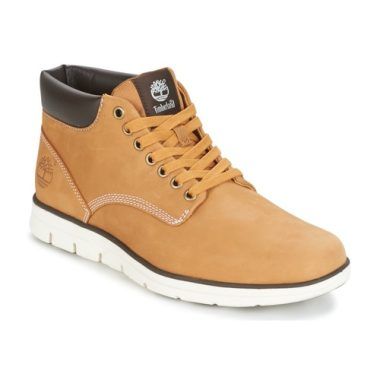 Sneakers alte Uomo Timberland BRADSTREET CHUKKA LEATHER Marrone, scarpe in pelle di alta qualità, stile casual e confortevole, perfette per l'uso quotidiano e le avventure all'aperto. Design versatile per ogni occasione, ideali per gli amanti dello stile urbano.