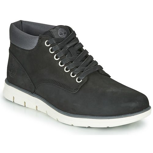 Sneakers alte Uomo Timberland BRADSTREET CHUKKA LEATHER Nero, perfette per un look urbano e casual. Realizzate in pelle di alta qualità, queste sneakers offrono comfort e stile, ideali per ogni occasione. Scopri la combinazione perfetta di funzionalità e design con le Timberland BRADSTREET CHUKKA LEATHER.