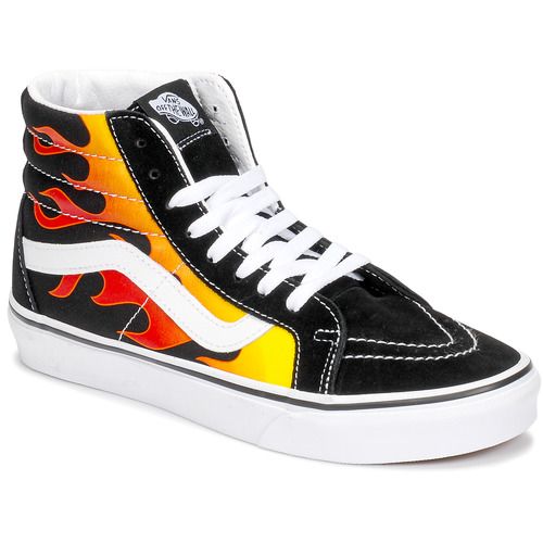 Sneakers alte Uomo Vans SK8-Hi REISSUE Nero, stilose e versatili, perfette per un look casual. Realizzate con materiali di alta qualità, queste sneakers offrono comfort e resistenza. Ideali per ogni occasione, dal tempo libero all'uso quotidiano. Acquista ora le tue Vans SK8-Hi REISSUE Nero e completa il tuo outfit con un tocco di classe!