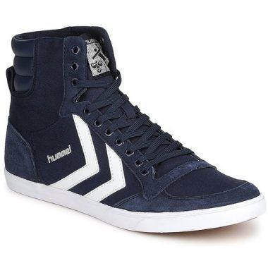 Sneakers alte uomo hummel TEN STAR HIGH CANVAS di colore blu, realizzate in canvas resistente. Design moderno e sportivo, queste scarpe offrono un'ottima vestibilità e comfort. Perfette per look casual e attività quotidiane. Acquista le sneakers hummel TEN STAR HIGH CANVAS blu per uno stile unico e alla moda.
