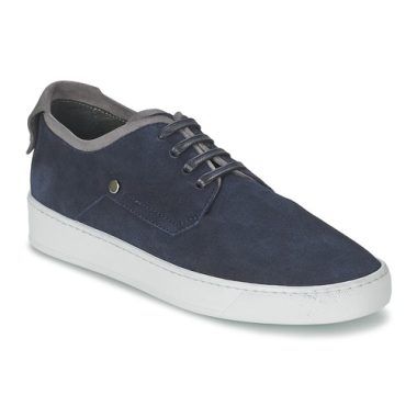 Sneakers Uomo CK Collection CUSTO Blu, eleganti e alla moda, ideali per un look casual e sportivo. Scopri il comfort e lo stile unico di queste scarpe da ginnastica, perfette per ogni occasione. Acquista le Sneakers CK Collection CUSTO Blu per un tocco di classe nel tuo guardaroba!