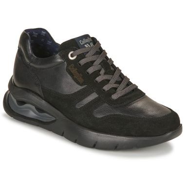 Sneakers Uomo CallagHan VENTO Nero, scarpe sportive eleganti e versatili per il tuo stile quotidiano. Perfette per ogni occasione, queste sneakers combinano comfort e design moderno. Acquista ora le CallagHan VENTO Nero per un look alla moda e un comfort duraturo.
