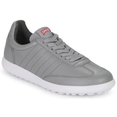 Sneakers Uomo Camper PELOTAS XLF Grigio, stivaletti eleganti e comodi, ideali per un look casual e alla moda. Scarpe da ginnastica in tessuto traspirante con suola ammortizzata, perfette per ogni occasione. Scegli il comfort e lo stile con le Sneakers Camper PELOTAS XLF Grigio.
