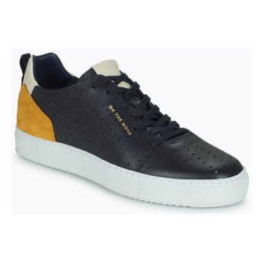Sneakers uomo Carlington FREDDI Marine, eleganti e comode, ideali per outfit casual. Scarpe versatili per ogni occasione, disponibili in colore blu marino. Perfette per il tuo stile quotidiano, queste sneakers offrono comfort e moda in un'unica soluzione. Acquista ora le Carlington FREDDI Marine per un tocco contemporaneo al tuo look.