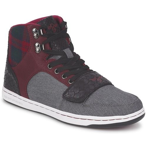 Sneakers Uomo Creative Recreation W CESARIO Grigio, design contemporaneo e comfort eccezionale, perfette per uno stile casual e alla moda. Ideali per ogni occasione, queste scarpe sportive offrono versatilità e tendenza. Acquista ora le Creative Recreation W CESARIO Grigio per un look unico e alla moda!