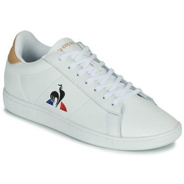 Sneakers uomo Le Coq Sportif COURTSET Bianco, eleganti e comode, perfette per ogni occasione. Design classico con dettagli moderni, ideale per un look casual e sportivo. Acquista ora le sneakers Le Coq Sportif per un comfort senza pari e uno stile unico.