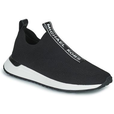 Sneakers uomo MICHAEL Michael Kors MILES SLIP ON in nero, eleganti e comode, perfette per ogni occasione. Design alla moda, ottima vestibilità e materiali di alta qualità. Ideali per completare il tuo look casual con stile. Acquista ora le MICHAEL Michael Kors MILES SLIP ON nere e distinguiti con un tocco di classe.