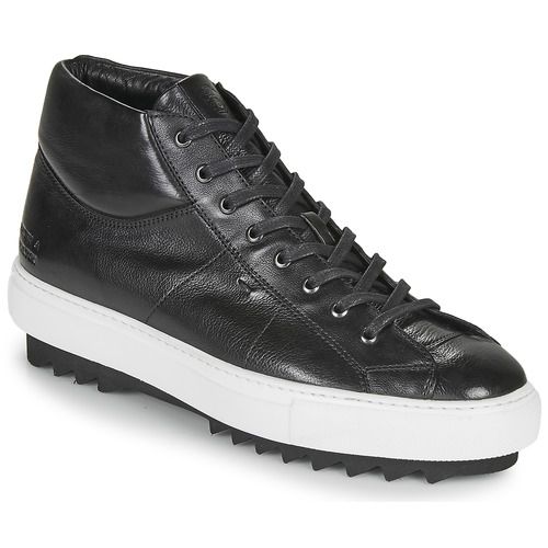Sneakers uomo Melvin & Hamilton MICK Nero, eleganti e di alta qualità, perfette per ogni occasione. Design moderno e materiali premium garantiscono comfort e stile.