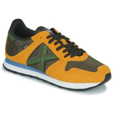 Sneakers uomo Munich MASSANA Giallo, eleganti e sportive, ideali per ogni occasione. Design alla moda con dettagli gialli, perfette per un look distintivo. Acquista ora le Munich MASSANA per unire stile e comfort nella tua quotidianità.