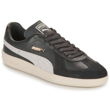 Sneakers Uomo Puma ARMY TRAINER Nero - Eleganti scarpe sportive con design moderno, perfette per ogni occasione. Comfort e stile si uniscono in queste sneakers Puma, ideali per attività quotidiane e sport. Scopri la qualità dei materiali e il massimo del supporto per il tuo piede. Acquista ora le Puma ARMY TRAINER Nero e migliora il tuo look con un tocco di classe.
