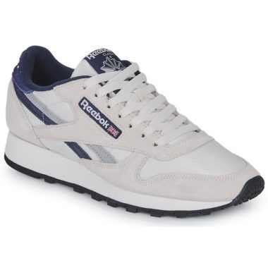 Sneakers Uomo Reebok Classic CLASSIC LEATHER Bianco, un modello iconico e versatile, perfetto per ogni occasione, realizzato in pelle di alta qualità per garantire comfort e stile. Le Reebok Classic sono l'accessorio ideale per chi cerca eleganza e praticità nel proprio guardaroba.